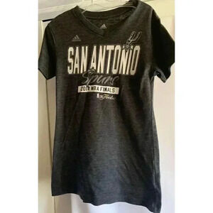 San Antonio Spurs‎ 2014 Finals youth size 10-12
